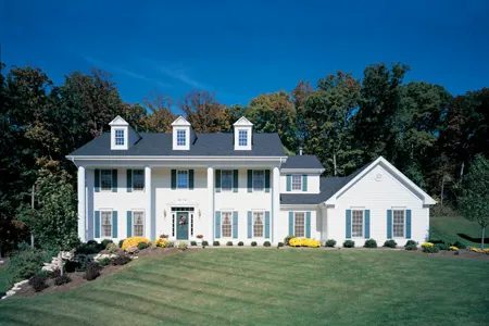 Colonial style home exterior Colonial Home Exterior Design